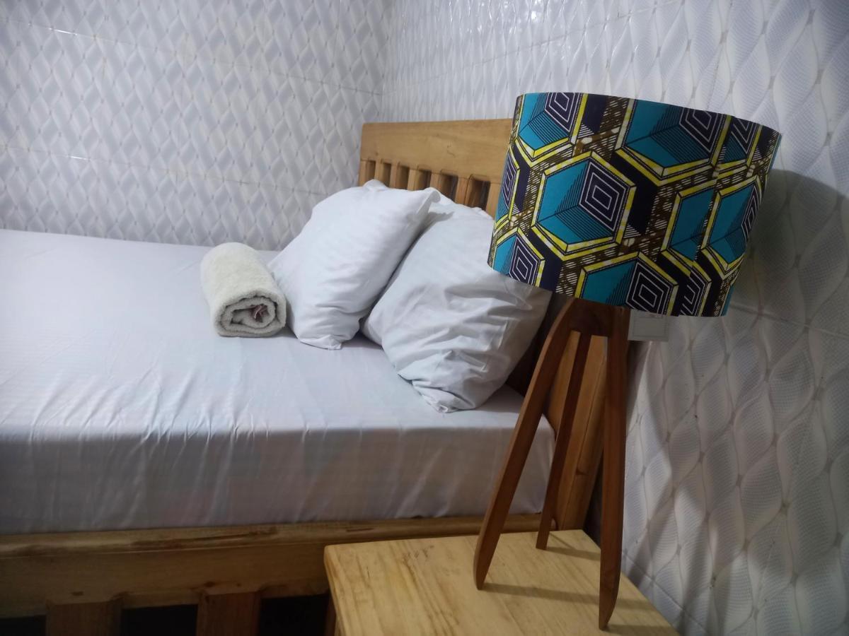 Emmy'S Backpackers Hostel Iringa Exterior photo