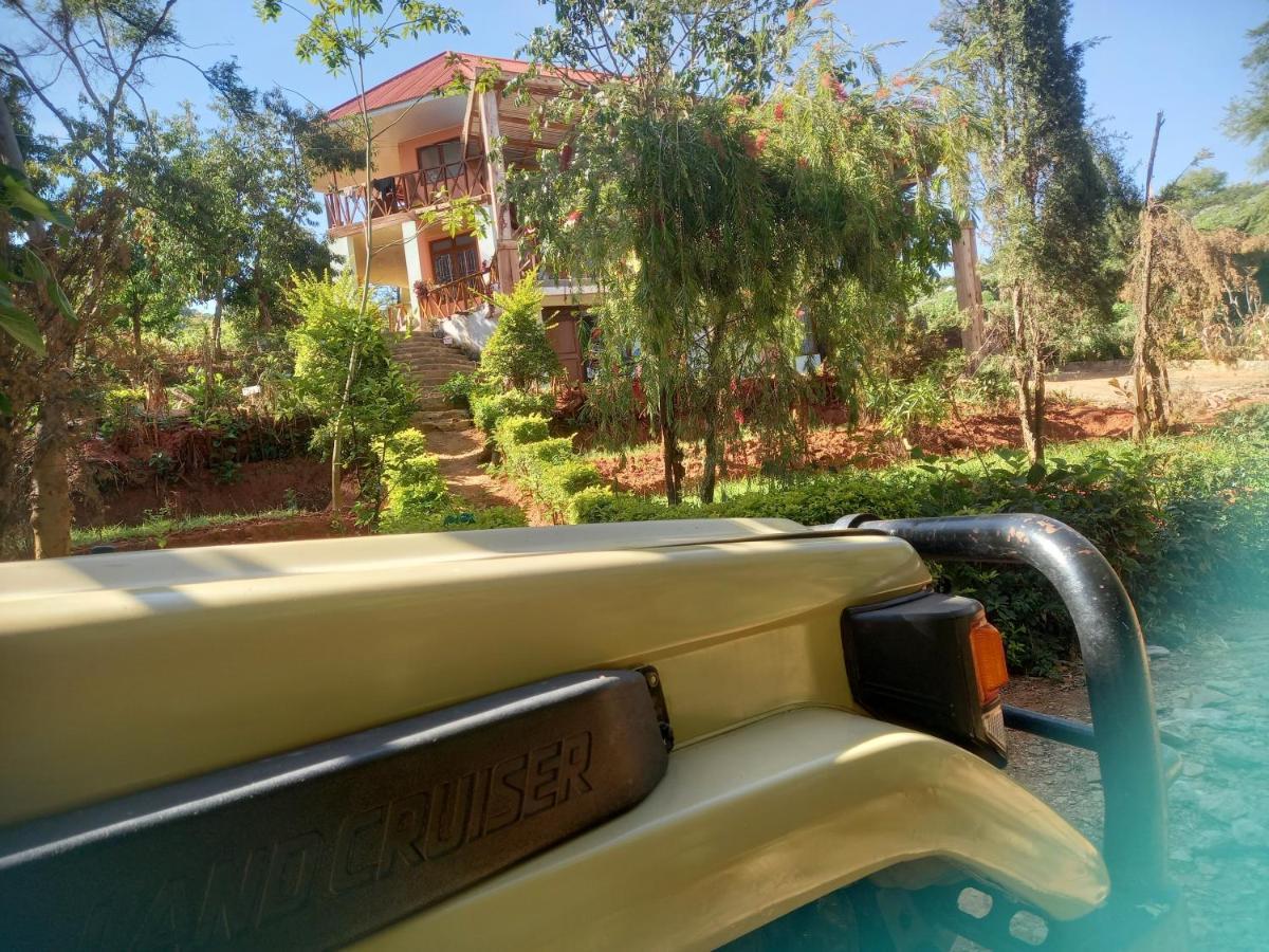Emmy'S Backpackers Hostel Iringa Exterior photo